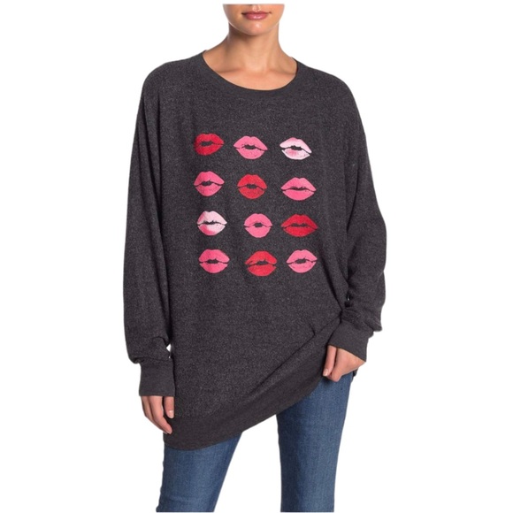 Wildfox Tops - 💕HP💕Wildfox smooches roadstrip longline sweater